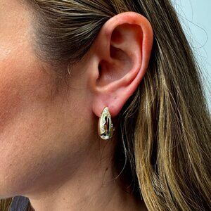 Sculpted Gold Teardrop Earrings with CZ Sparkle – Italian Made